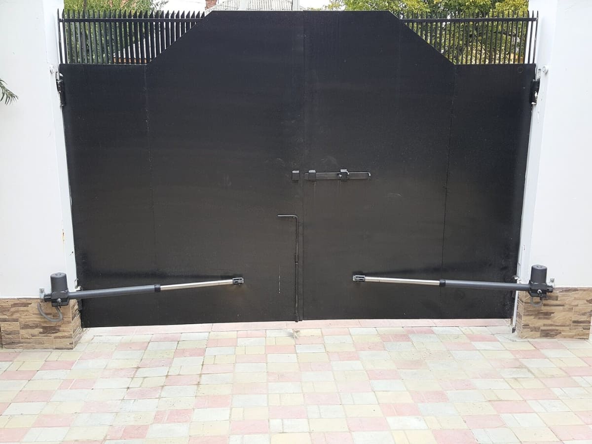 Hình ảnh cổng tự động tay đòn Leader TI 4 #2